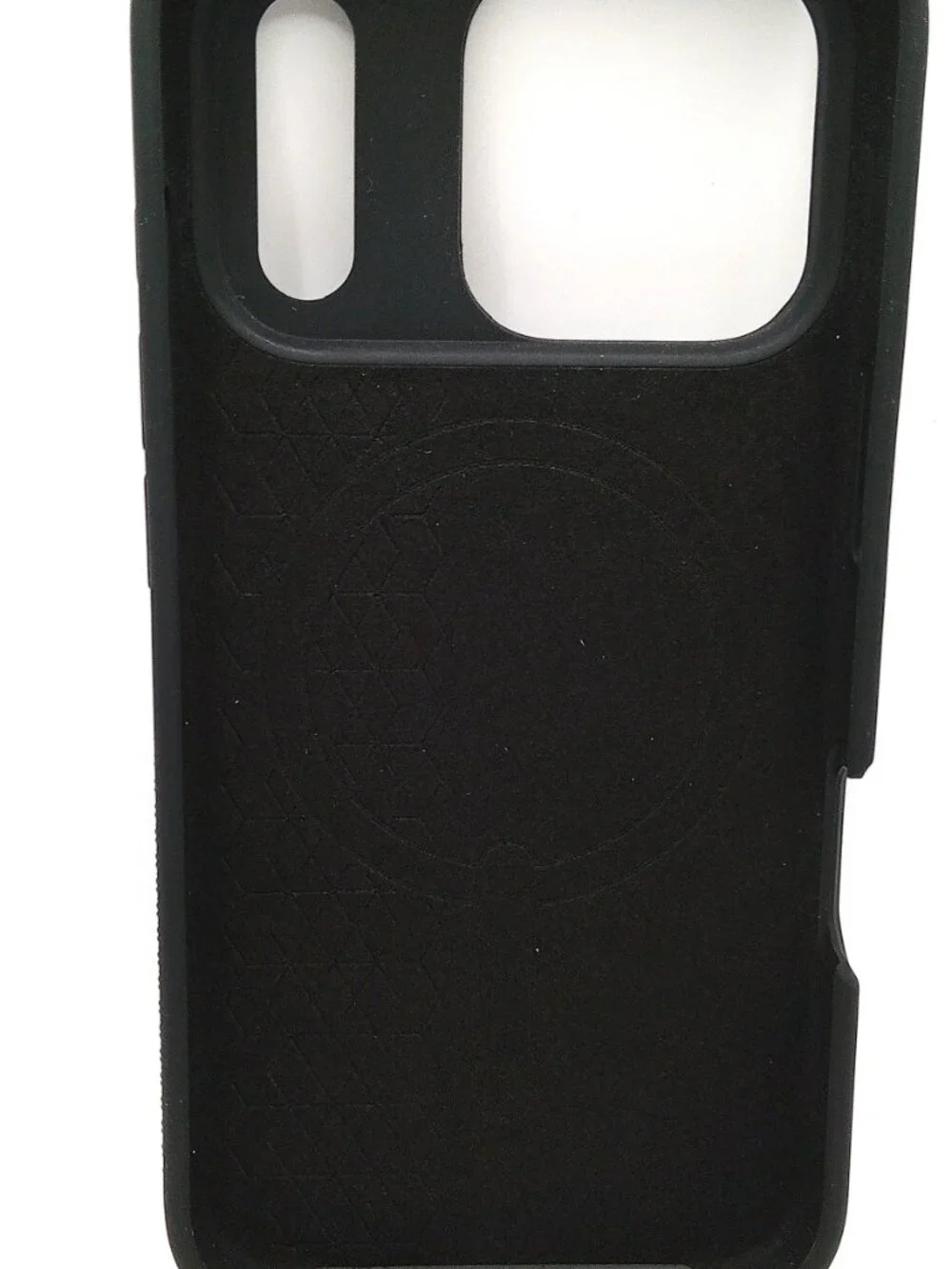 ZAGG Manhattan Snap iPhone 17 Pro Case – MagSafe • Soft‑Touch Black • NEW